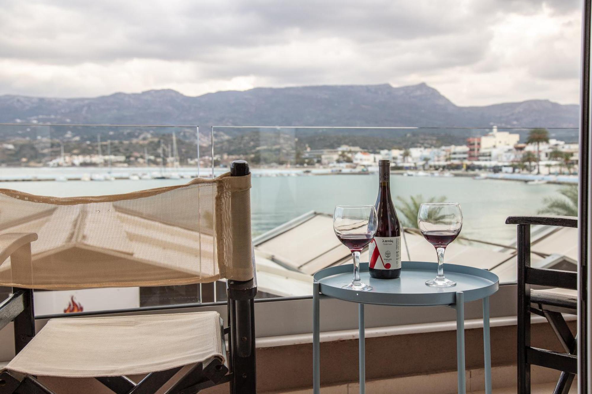 Апартаменты Sitia Port View Экстерьер фото